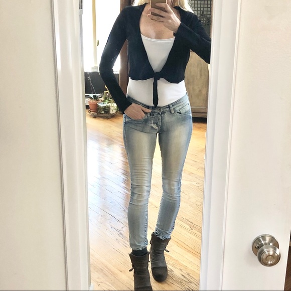 Cejon Accessories Black Tie Shrug - Picture 8 of 16